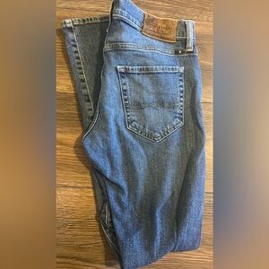 28/30 Lucky Brand Jeans 110 Skinny